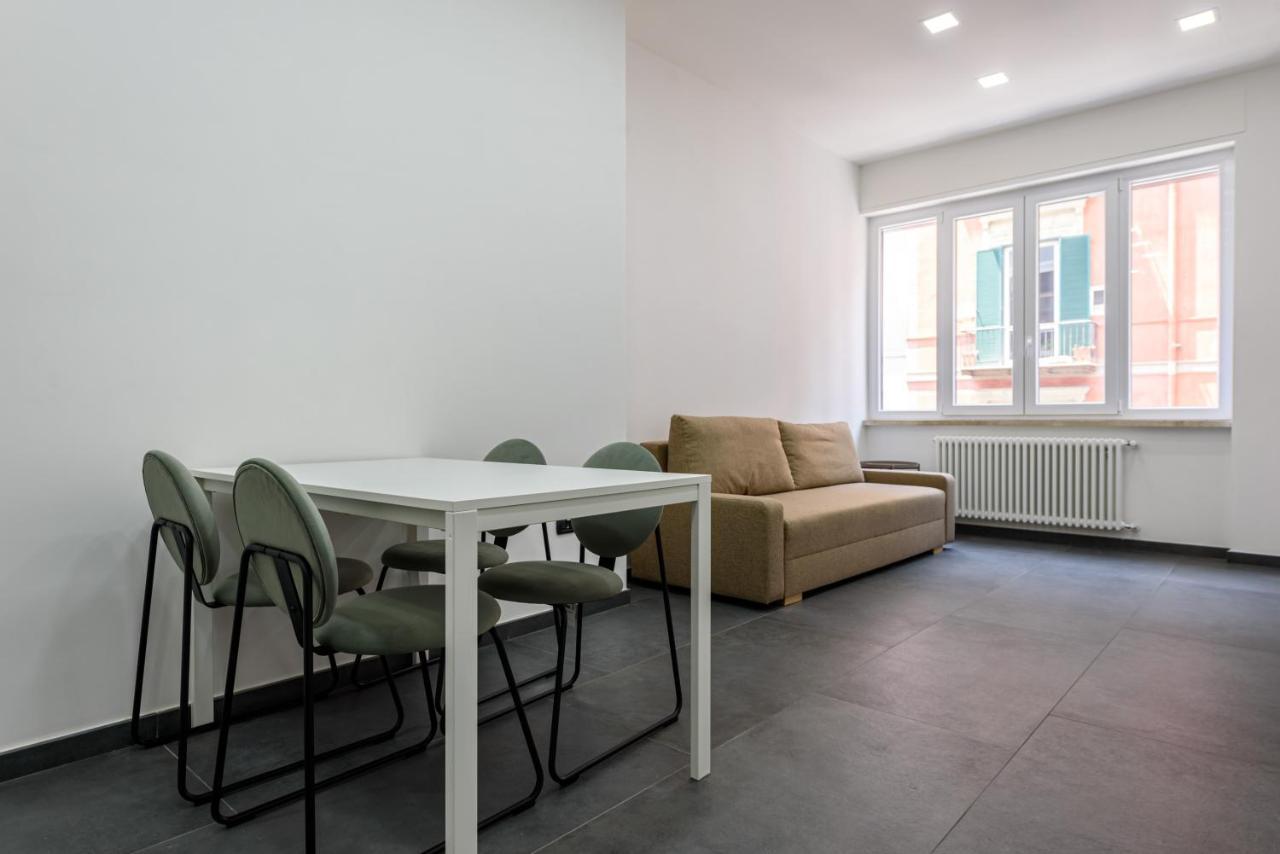 Tommaseo Seaside Apartments Naples Exterior photo
