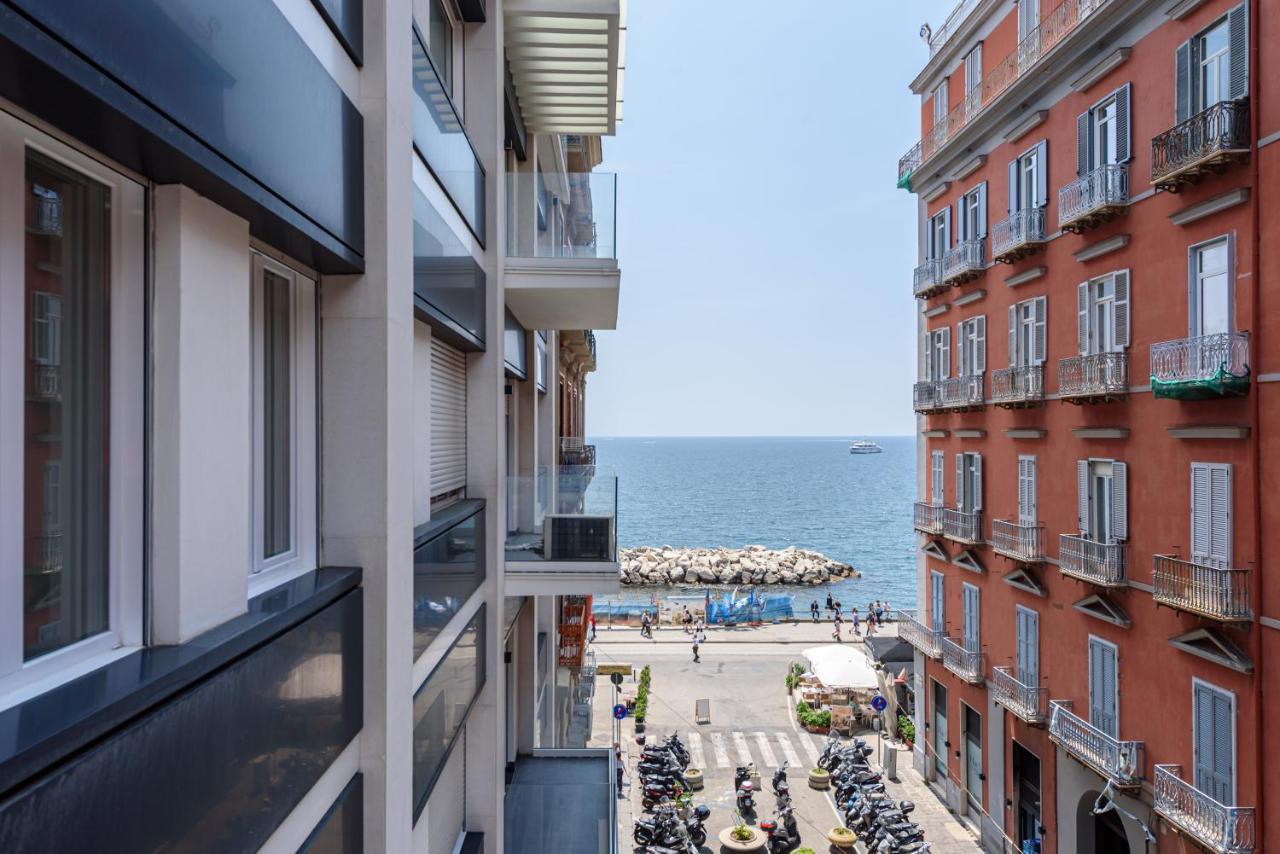 Tommaseo Seaside Apartments Naples Exterior photo